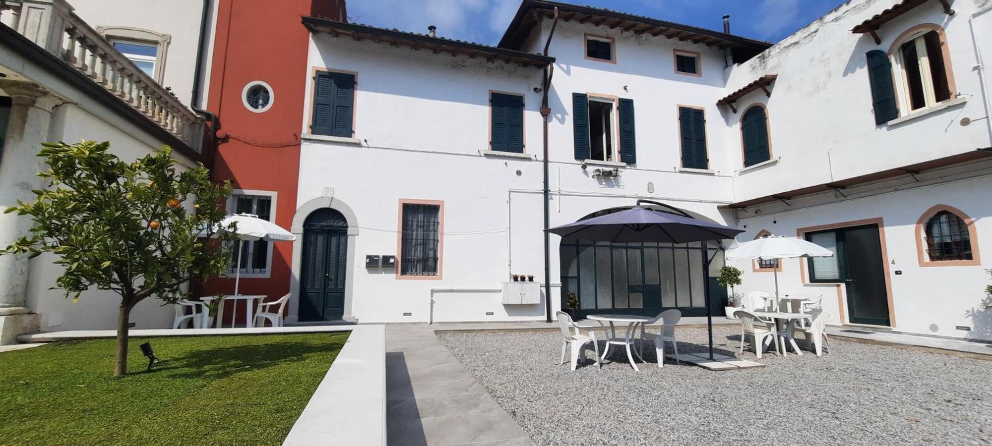 Country Esmera Desenzano del Garda Eksteriør bilde